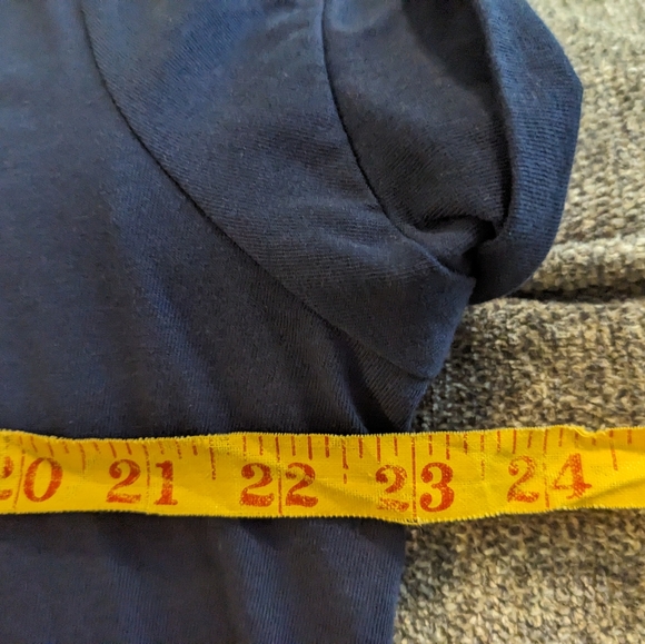 ‼️CLEARANCE  Navy blue, short sleeve top with floral embroidery, size XXL - Picture 10 of 12